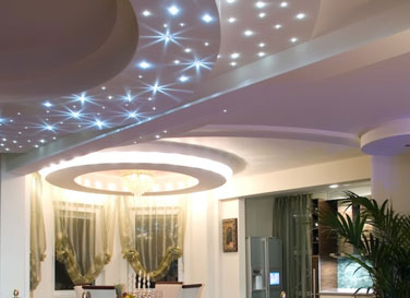Натяжной потолок с кристаллами Swarovski
